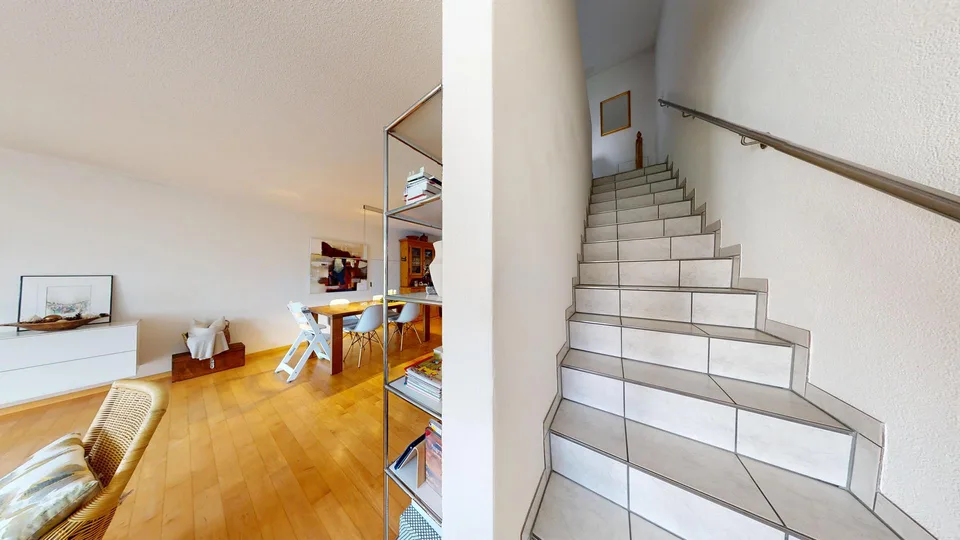4½ Zimmer/Mittelhaus – für Kenner beinahe im Neuzustand! – photo 8 sur 26