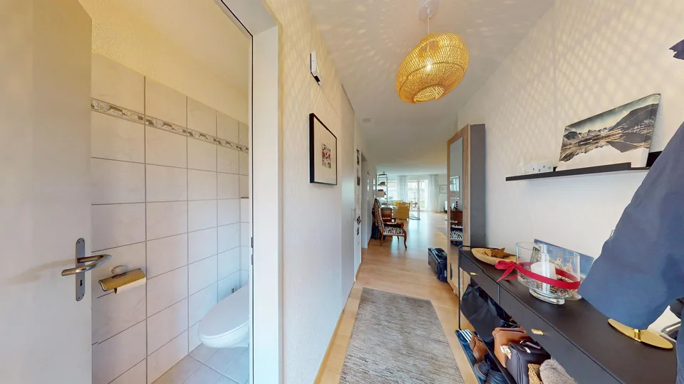 4½ Zimmer/Mittelhaus – für Kenner beinahe im Neuzustand! – photo 7 sur 26