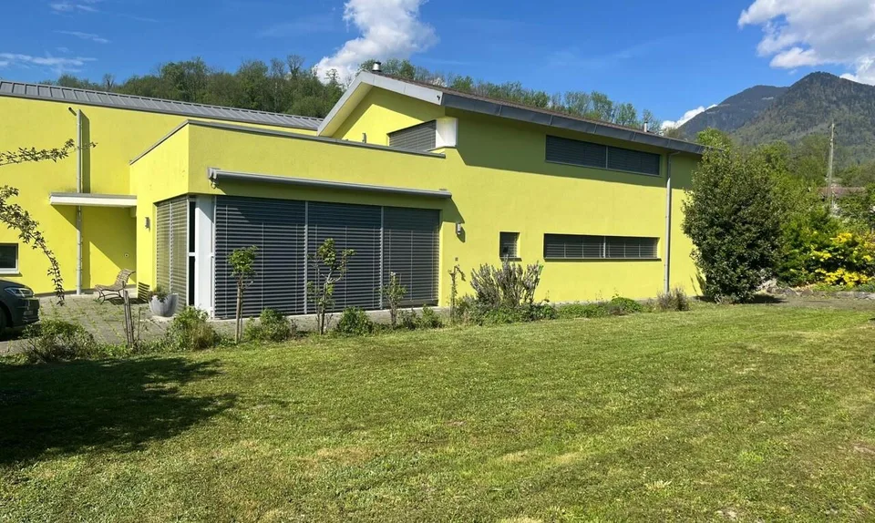 Villa contemporaine avec vue sur les Dents du Midi et potentiel unique