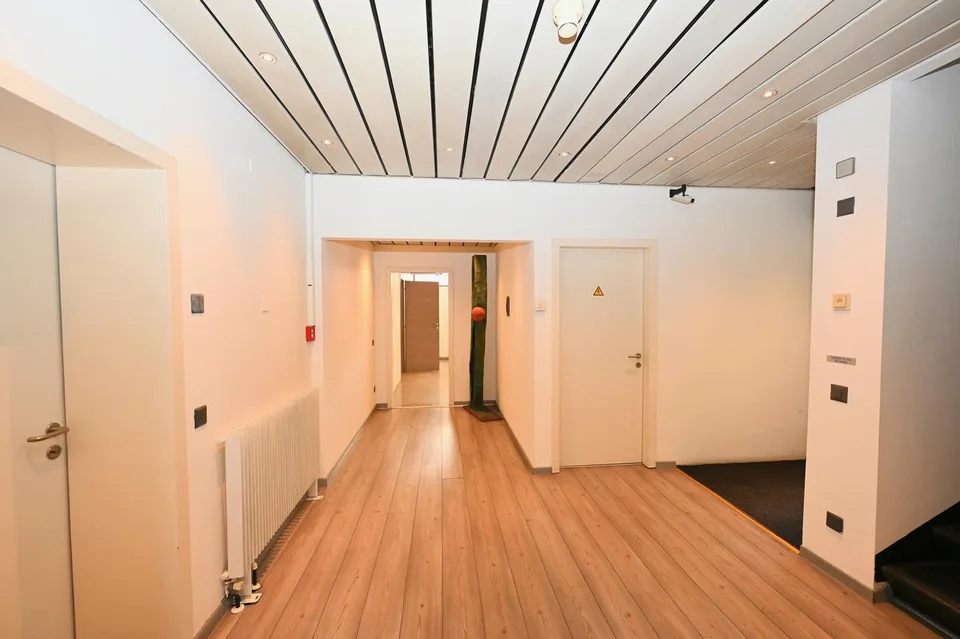 Palazzina a reddito con uffici a Chiasso