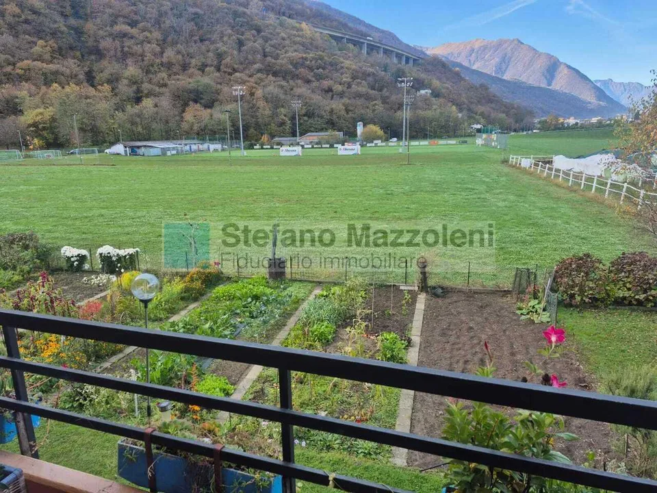 ST.ANTONINO-Vendesi luminoso appartamento 4.5 – Foto 8 von 10