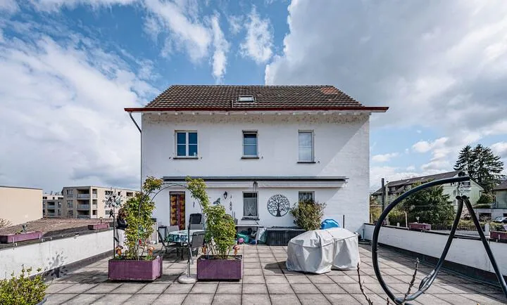 WOHN- UND GESCHÄFTSHAUS MIT POTENZIAL IM HERZEN VON ETTINGEN – Foto 8 von 9
