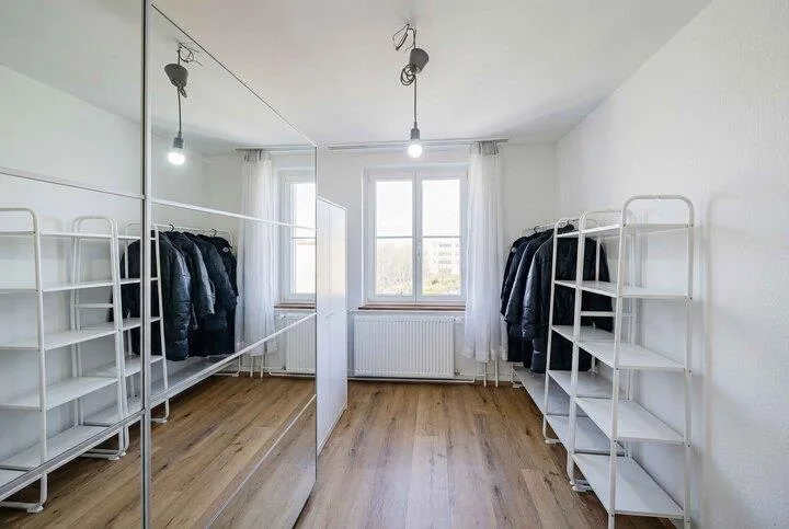 WOHN- UND GESCHÄFTSHAUS MIT POTENZIAL IM HERZEN VON ETTINGEN – Foto 7 von 9