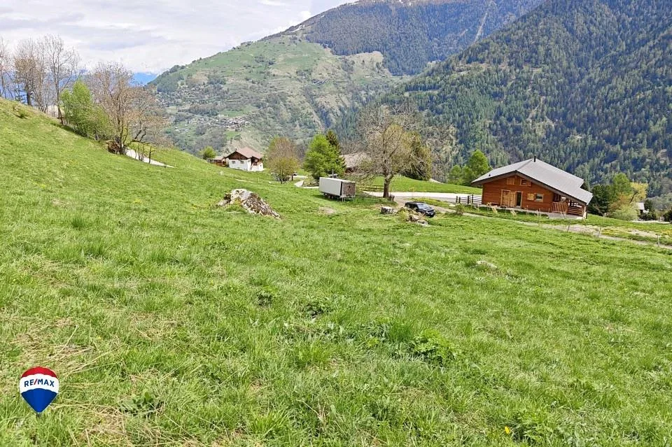 Terrain à bâtir pour 1 à 2 maisons en zone H20 – Foto 9 von 11
