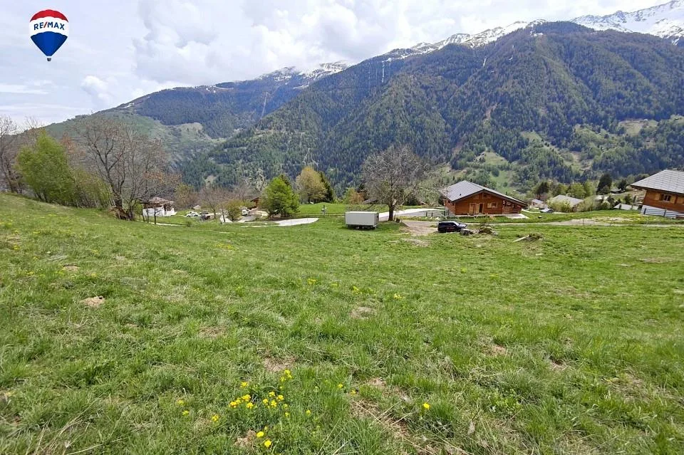 Terrain à bâtir pour 1 à 2 maisons en zone H20 – Foto 7 von 11