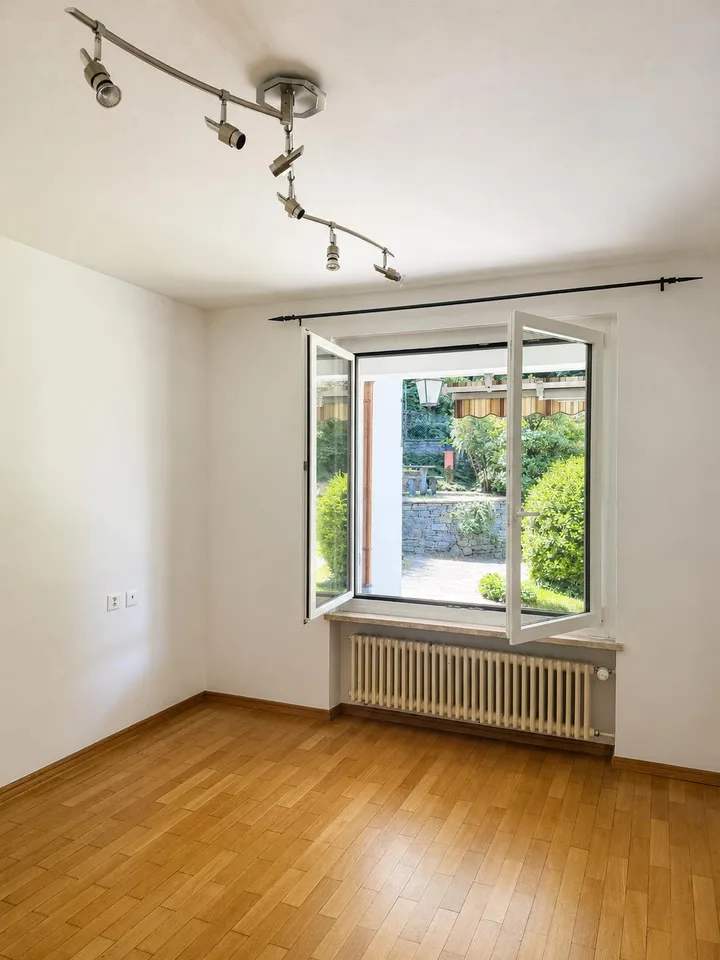 Casa unifamiliare a Losone 4.5 Locali con ampio terreno – photo 6 sur 12