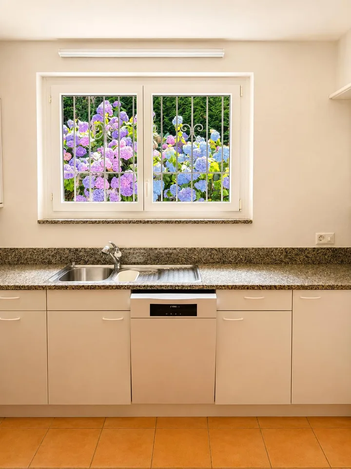 Casa unifamiliare a Losone 4.5 Locali con ampio terreno – photo 7 sur 12