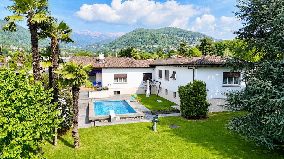 Terreno Edificabile a Caslano a pochi passi dal lago di Lugano