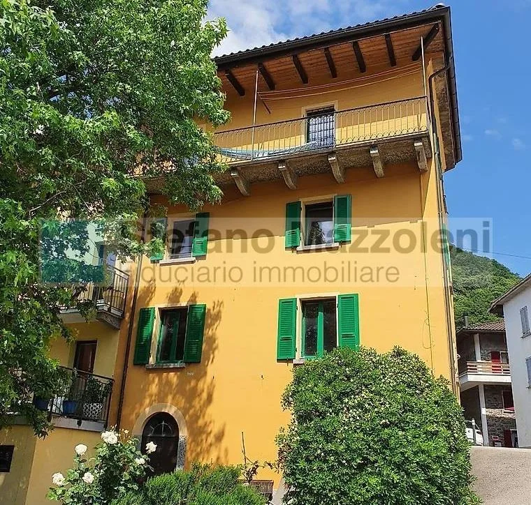 Gorduno- Vendesi Casa ticinese