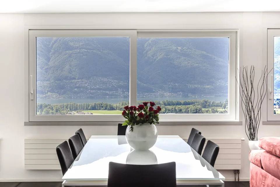 Schöne und moderne Villa mit fantastischer Seesicht (68) – foto 7 di 16