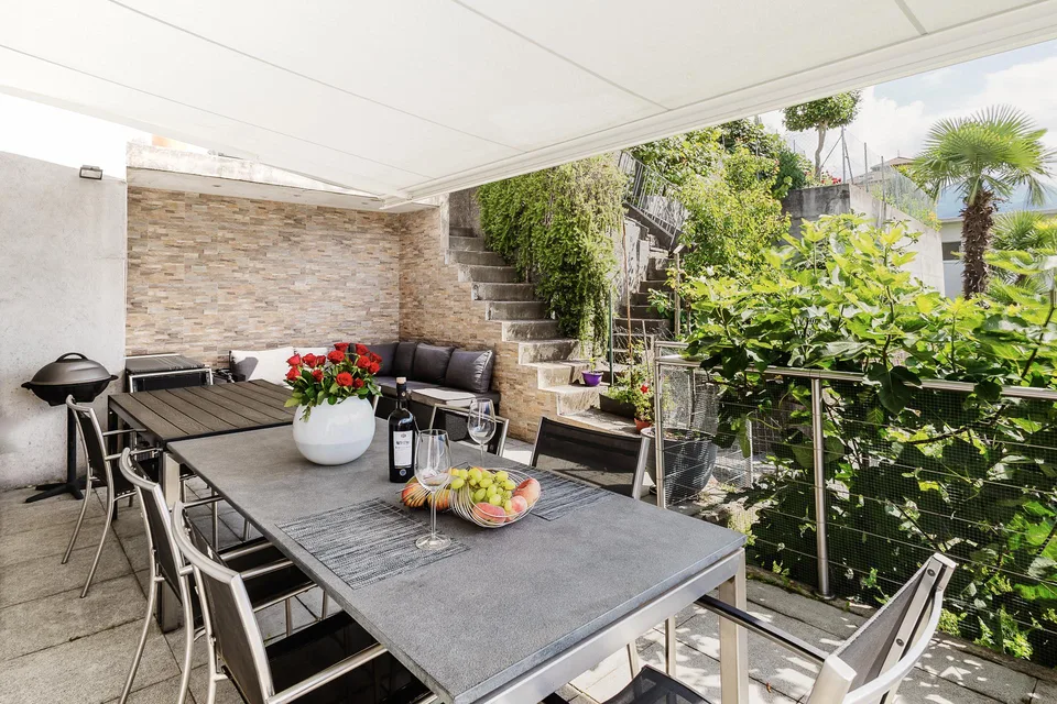 Schöne und moderne Villa mit fantastischer Seesicht (68) – foto 8 di 16