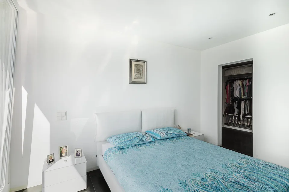 Schöne und moderne Villa mit fantastischer Seesicht (68) – foto 11 di 16