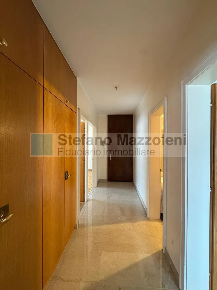 LOCARNO - 3 1/2 loc. Residenza Secondaria ultimo piano bella vista