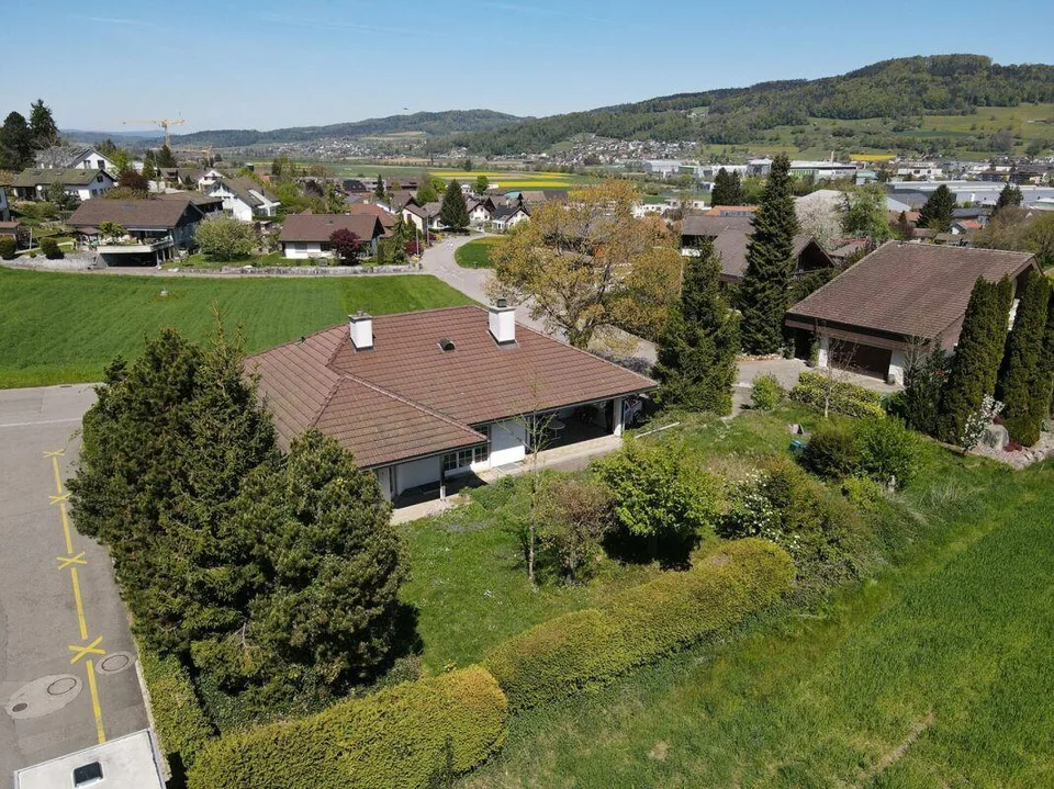 5-Zimmer-Einfamilienhaus mit Garage