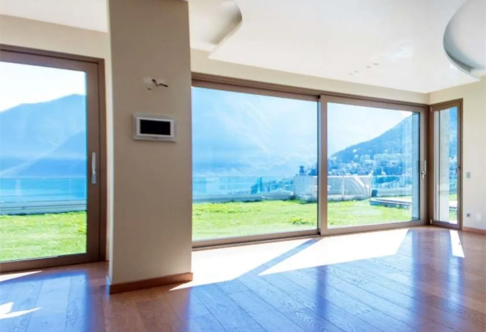 Balcone sul lago