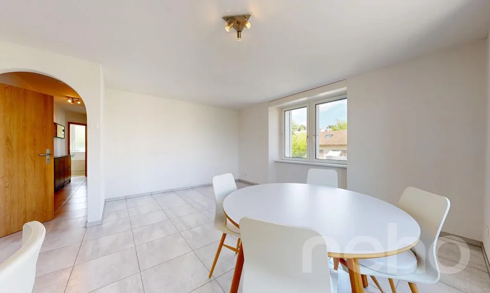 Renovated apartment with balcony and proximity to the lake – photo 10 of 21