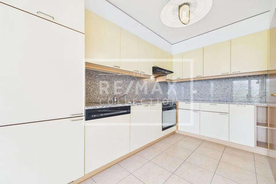 Elegante maisonette di 4½ locali con vista panoramica – Foto 6 von 13