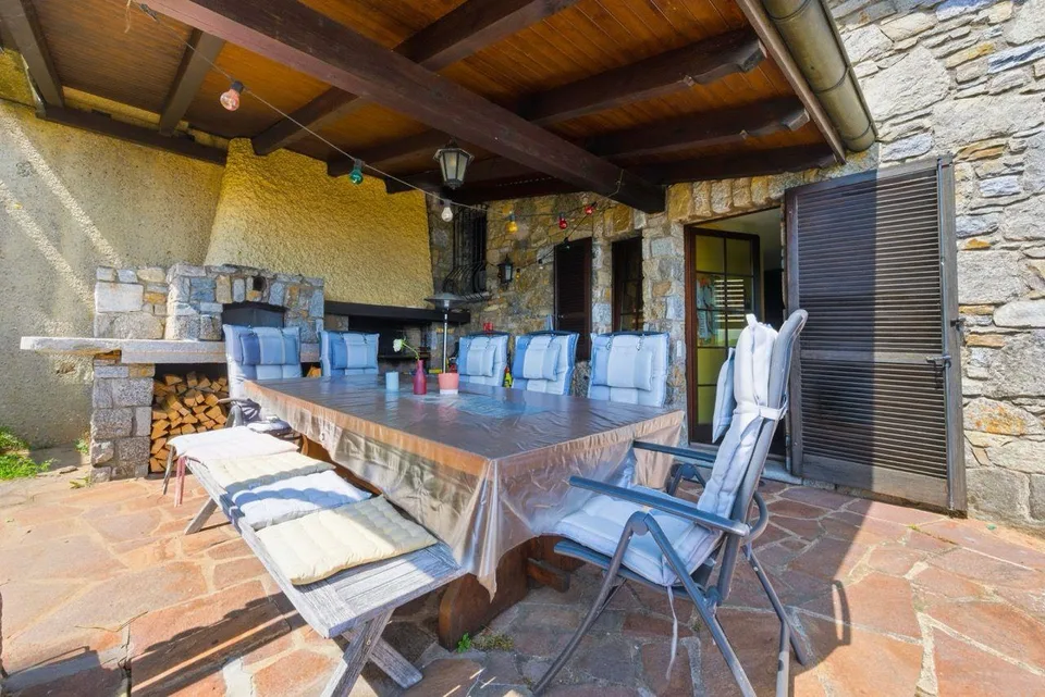 Elegance and Views: villa with lake view and absolute privacy | Ele... – Foto 9 von 14