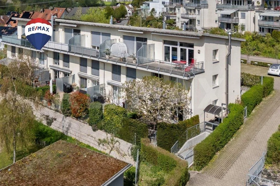 Familienfreundliches 6.5-Zi.-Eckhaus in Winterthur-Dättnau