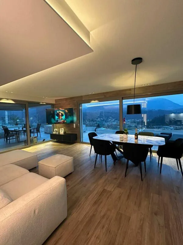 GRAVESANO · ATTICO MODERNO CON TERRAZZA di 76 m2 e PISCINA PRIVATA