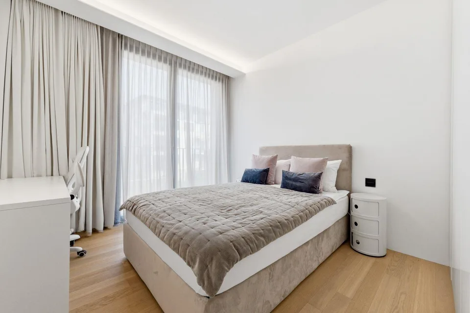 Zeitgenössische Eleganz nur wenige Schritte vom Parco Ciani und der... – Foto 7 von 11