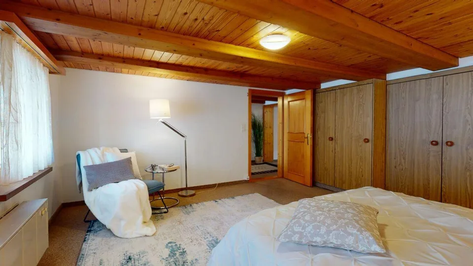 Charmantes 5.5-Zimmer-Haus mit guter Infrastruktur – Foto 6 von 11
