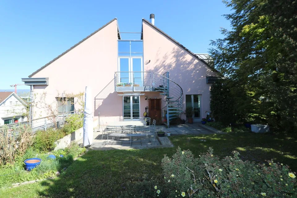 5 1/2 Zi. Duplex mit toller Dachterrasse