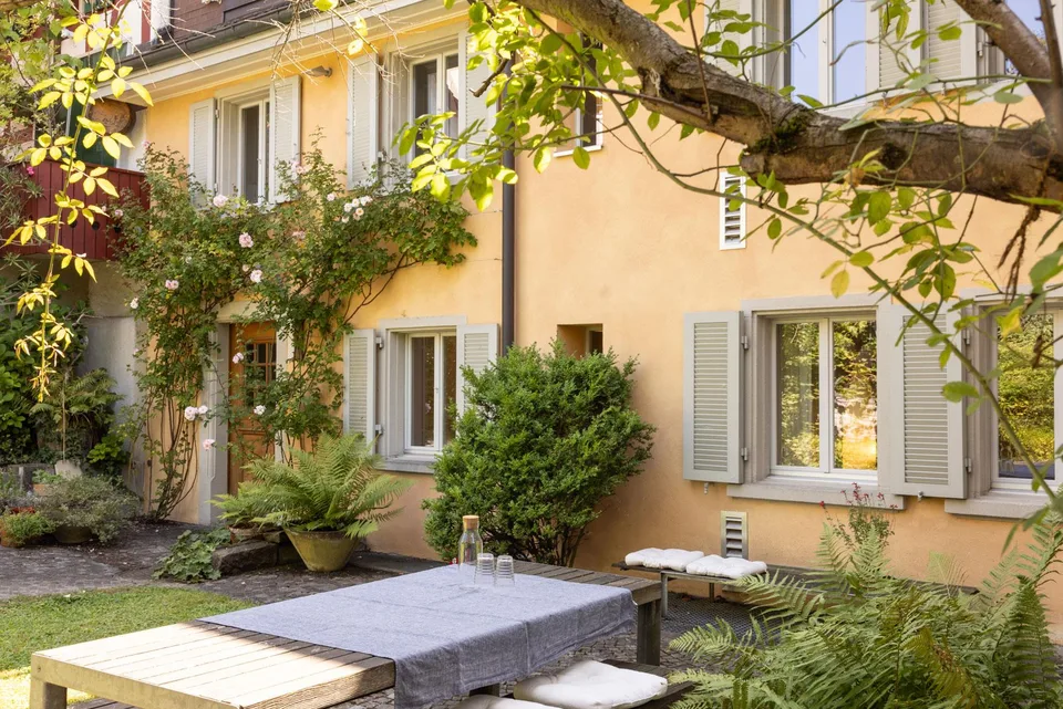 Charmantes 10½-Zimmer Reiheneinfamilienhaus in Zürich Riesbach