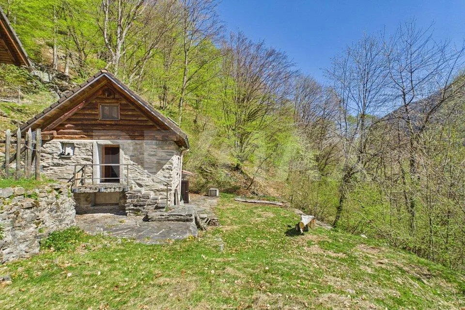 Un rustico autentico per vivere la Valle Maggia