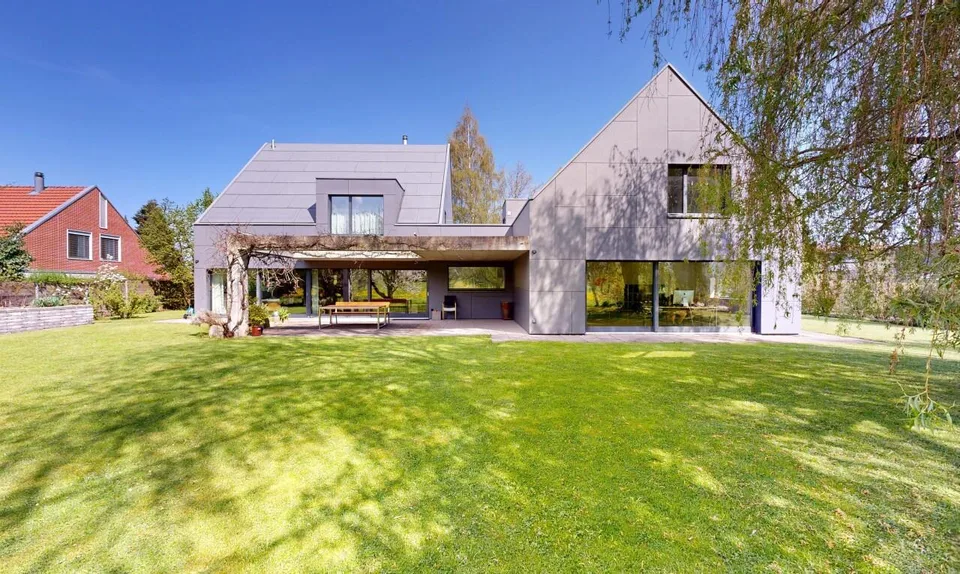 Architettura, Spazio e Privacy in una Posizione Tranquilla di Mörschwil
