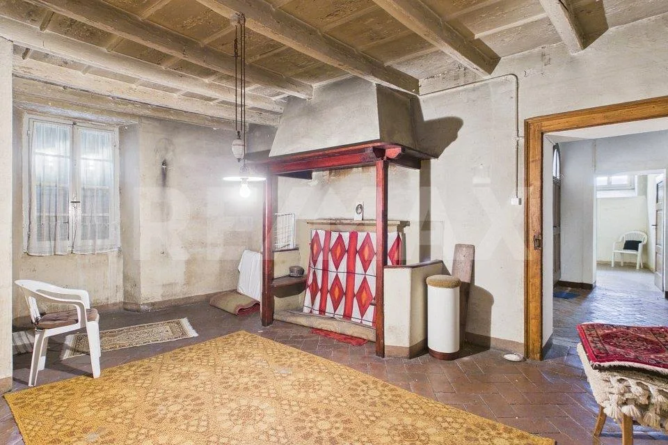Casa da ristrutturare a Caneggio: ottima opportunità d'investimento – Foto 13 von 13