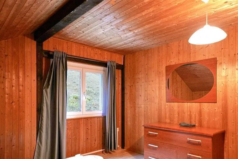 5 1/2-Zimmer-Chalet mit grossem Umschwung an sehr ruhiger, sonniger... – foto 12 di 29