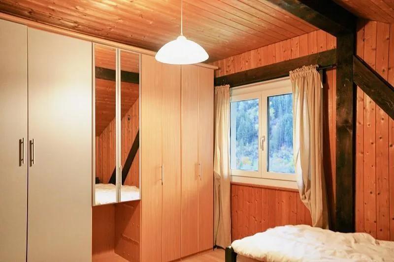 5 1/2-Zimmer-Chalet mit grossem Umschwung an sehr ruhiger, sonniger... – foto 14 di 29