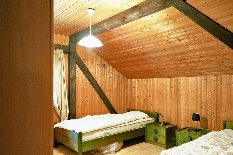 5 1/2-Zimmer-Chalet mit grossem Umschwung an sehr ruhiger, sonniger... – foto 13 di 29