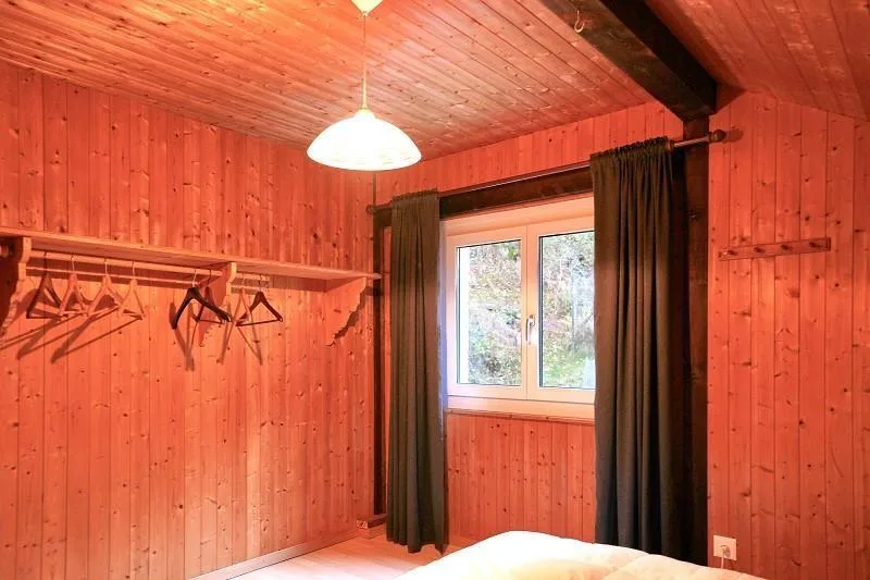 5 1/2-Zimmer-Chalet mit grossem Umschwung an sehr ruhiger, sonniger... – foto 17 di 29