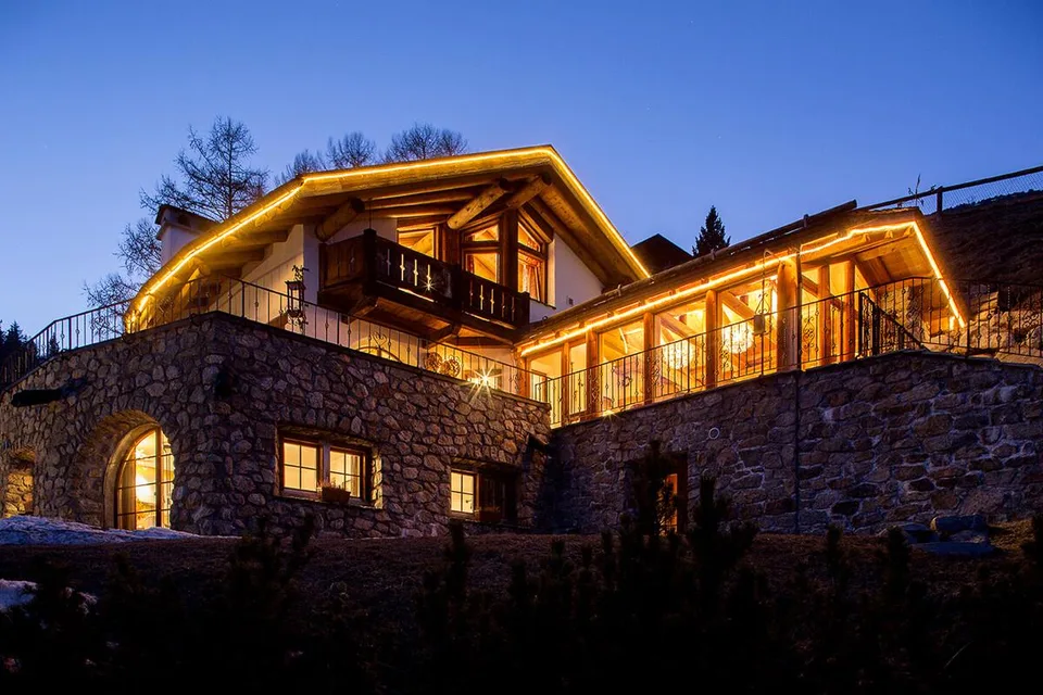 La Punt Chamues-ch: 10-Zimmer-Villa mit Bergsicht und 5 Parkplätzen – foto 6 di 6