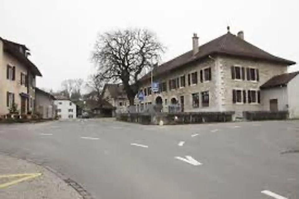 2 appartements bruts à rénover totalement
