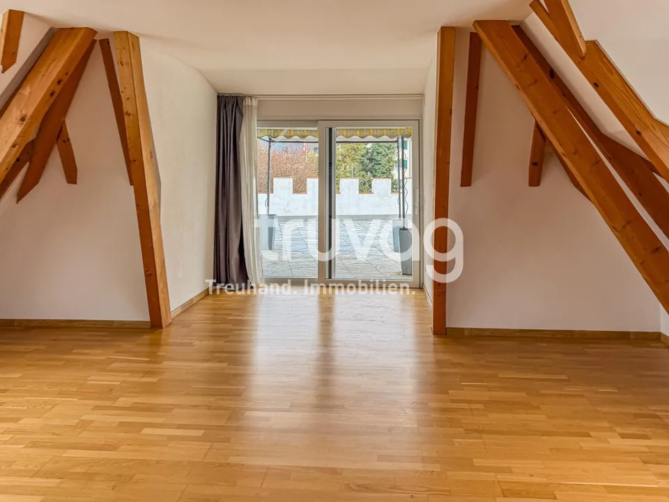 Familienanwesen mit sonnigem Grundstück – Foto 10 von 13