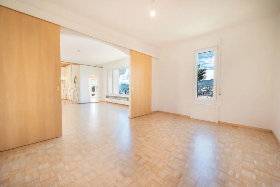 Sonniges Haus mit  großem Potenzial | Casa soleggiata vista lago e ...