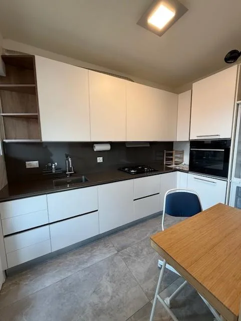 "Splendido appartamento 3.5 locali completamente ristrutturato a Lugan