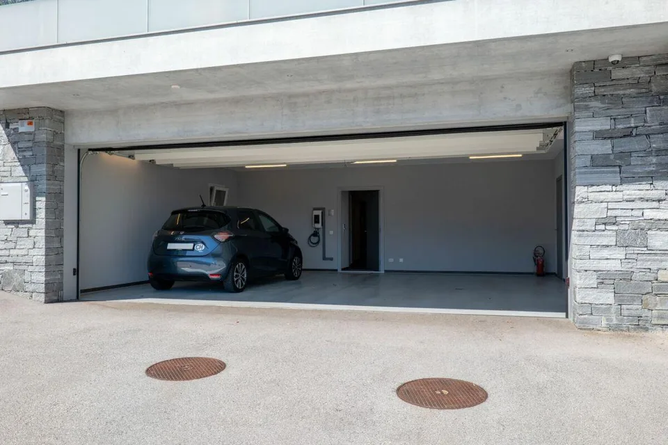 ZU VERKAUFEN IN MINUSIO - moderne Zweifamilienvilla mit Seeblick – foto 26 di 26