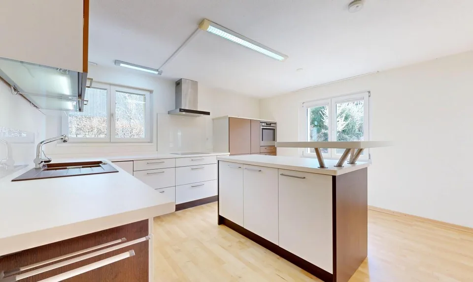Single-family house with a separate apartment in a prime location in Kreuzlingen
