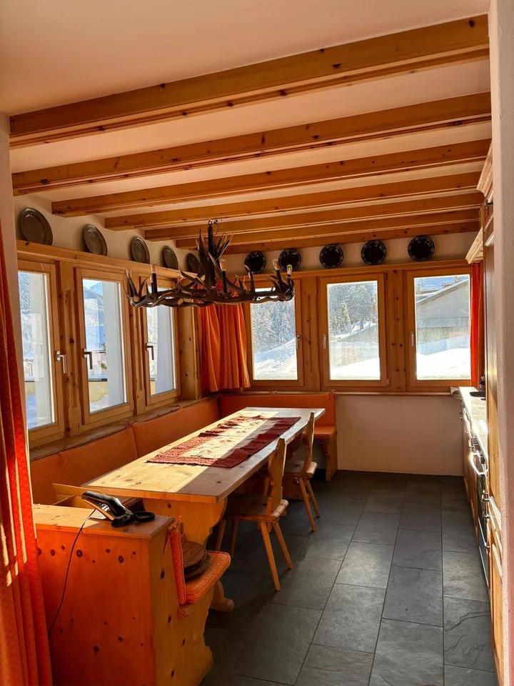 Wohnung im alpinen Stil – foto 6 di 12