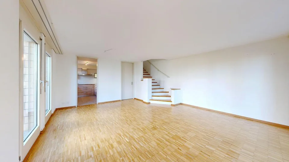 4-Zimmer-Maisonettwohnung mit Garten und Einstellplatz im Baurecht