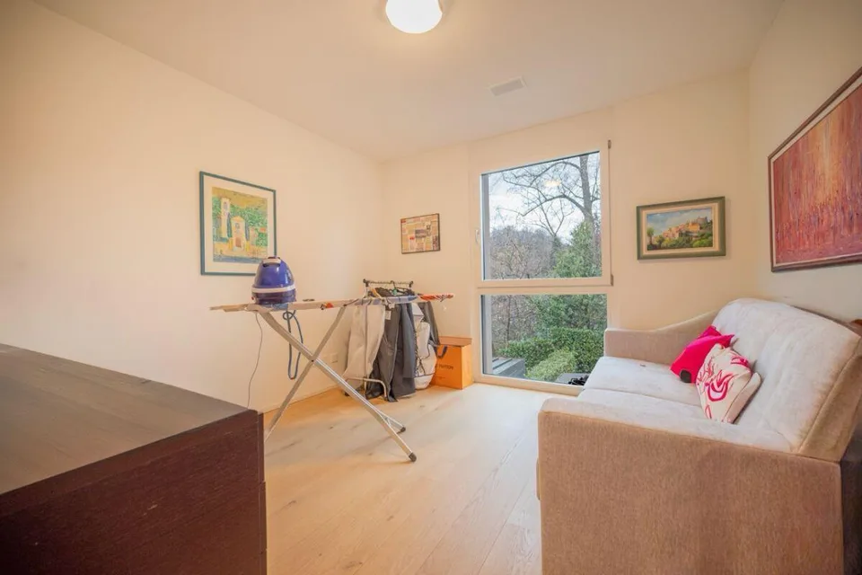Elegantes Penthouse mit privater Dachterrasse in exklusiver Residen... – Foto 9 von 14
