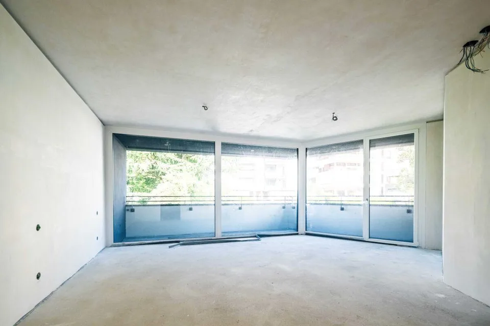Attico di generose dimensioni con spettacolare vista lago | Luxurio...