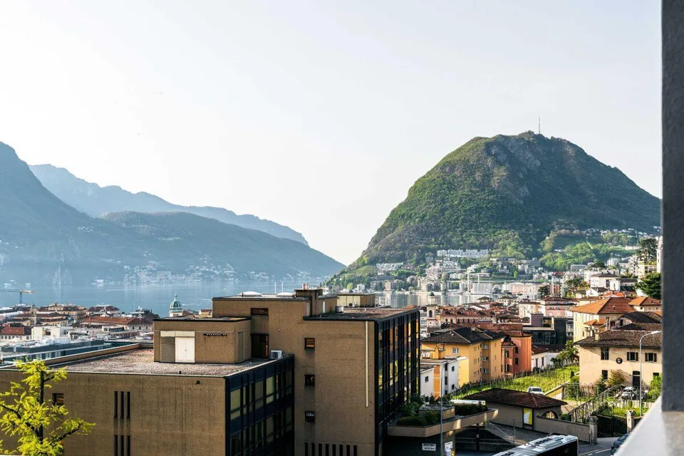 Luxurious penthouse with spectacular lake view | Attico di generose... – foto 7 di 7