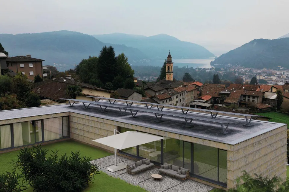 Terreno vista lago con progetto edilizio approvato | Seegrundstück ...