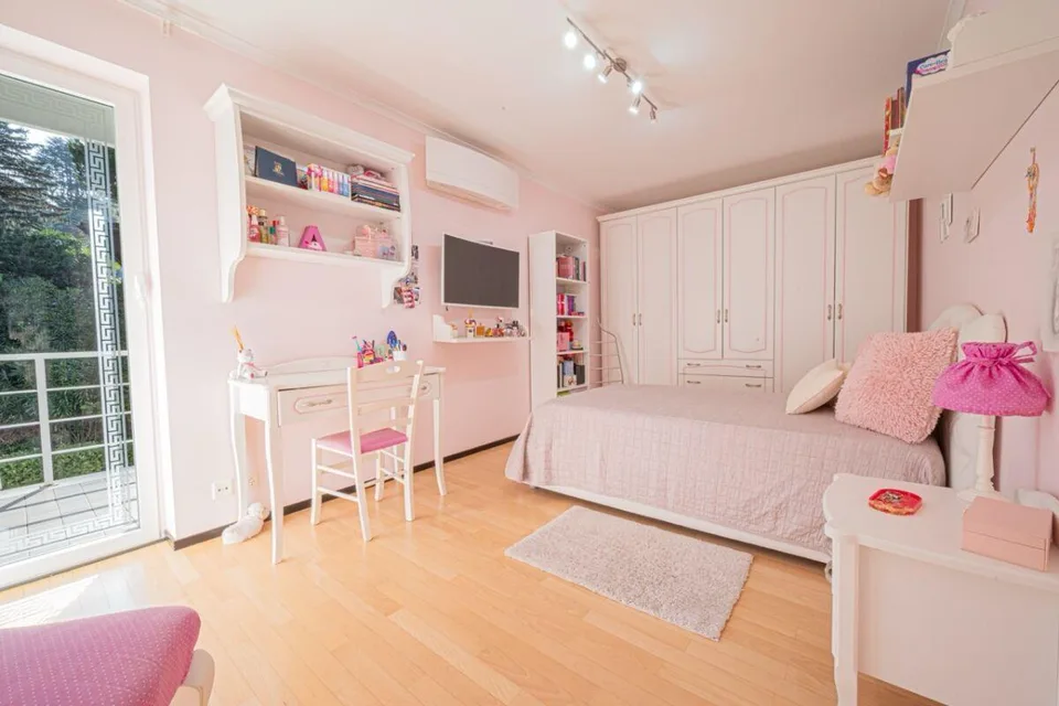 Ampio appartamento duplex con grande giardino e massima privacy a M...