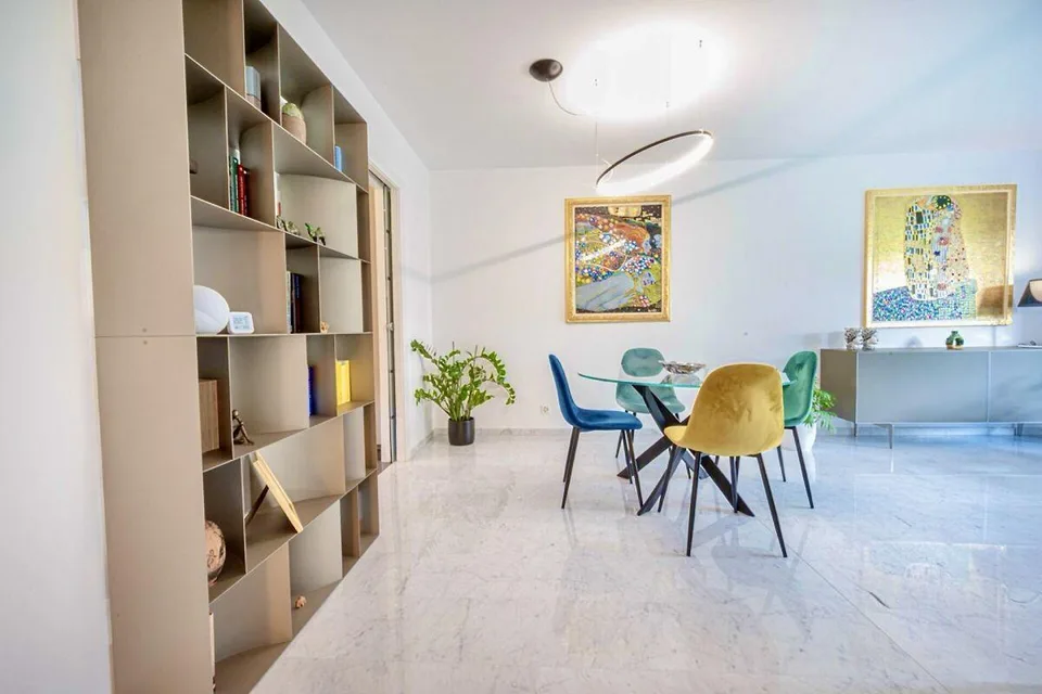 Elegante appartamento maisonette con doppio giardino a Montagnola |...